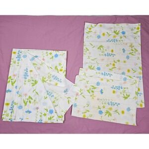 VTG White Floral Pillowcases Set of 2 Blue Yellow Pink Flowers and Flat Sheet